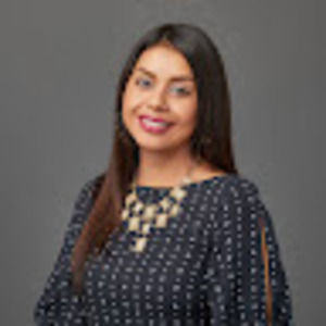 Meet your Posher, Ofelia